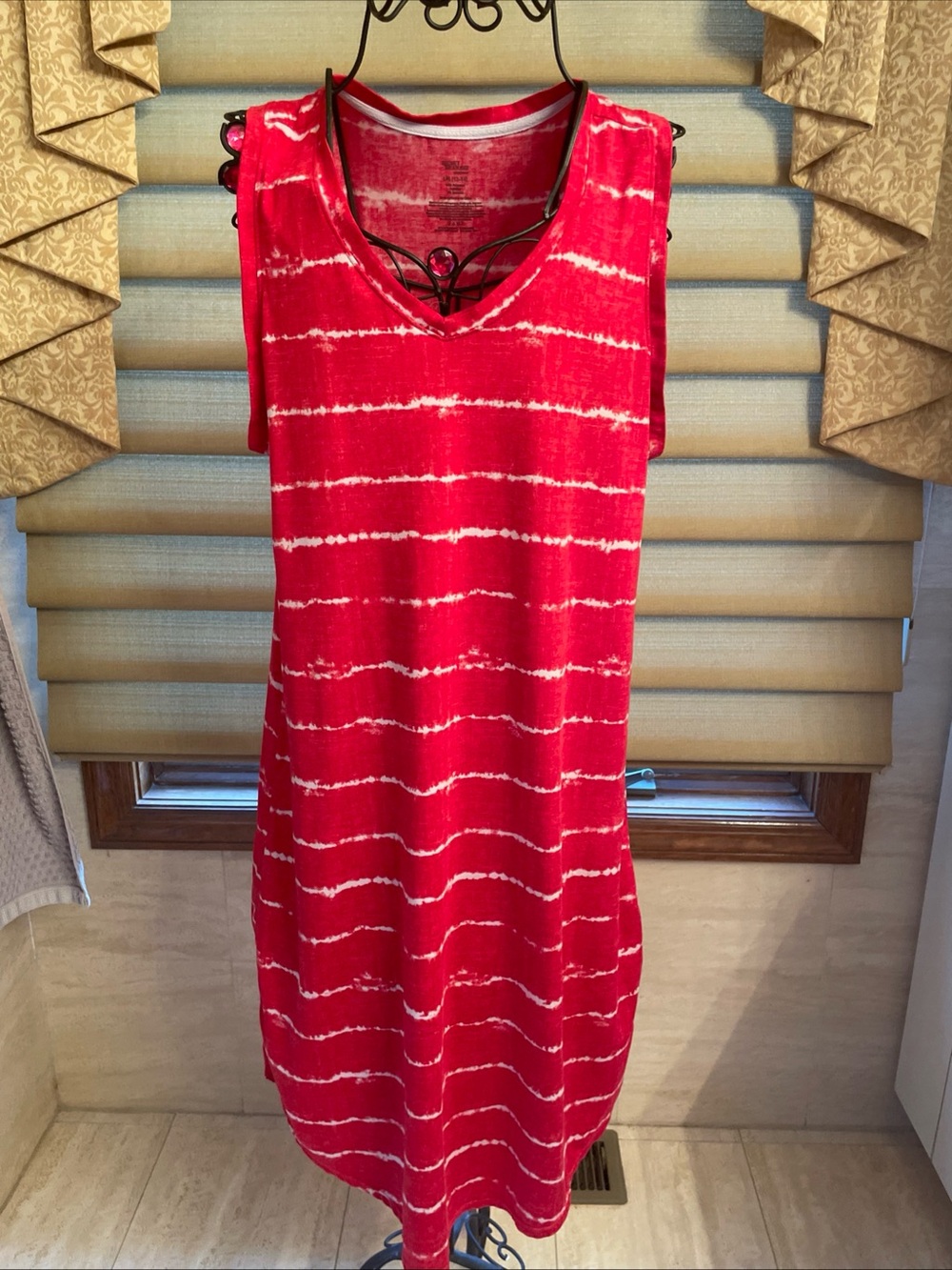 Secret Treasures Red/White Sleeveless Stretchy Tank Midi Dress Sz Large (12-14)